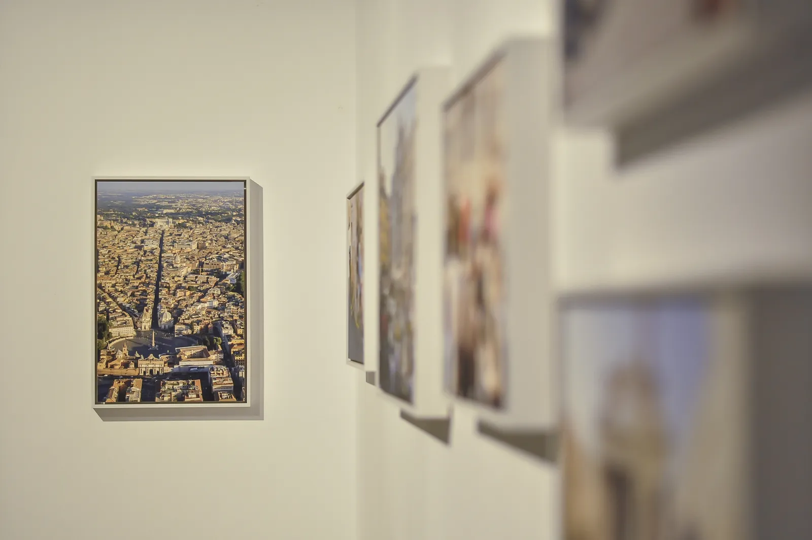 From Las Vegas / To Rome - Photographs by Iwan Baan 